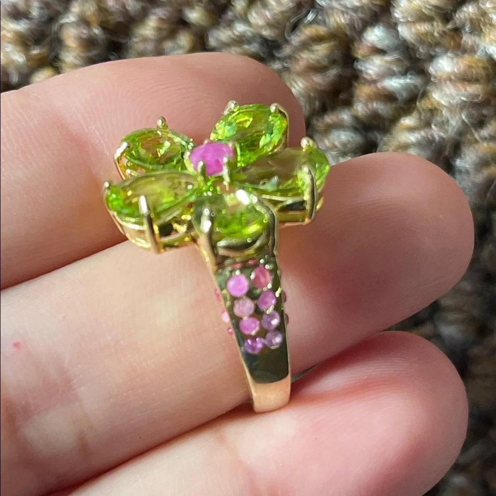 Fairycore Green Peridot Flower Ring with Pink Center - Women Jewelry